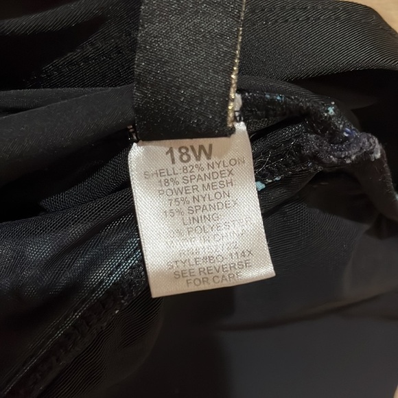 Cara Loona Floral One Piece Swimsuit - Picture 6 of 7